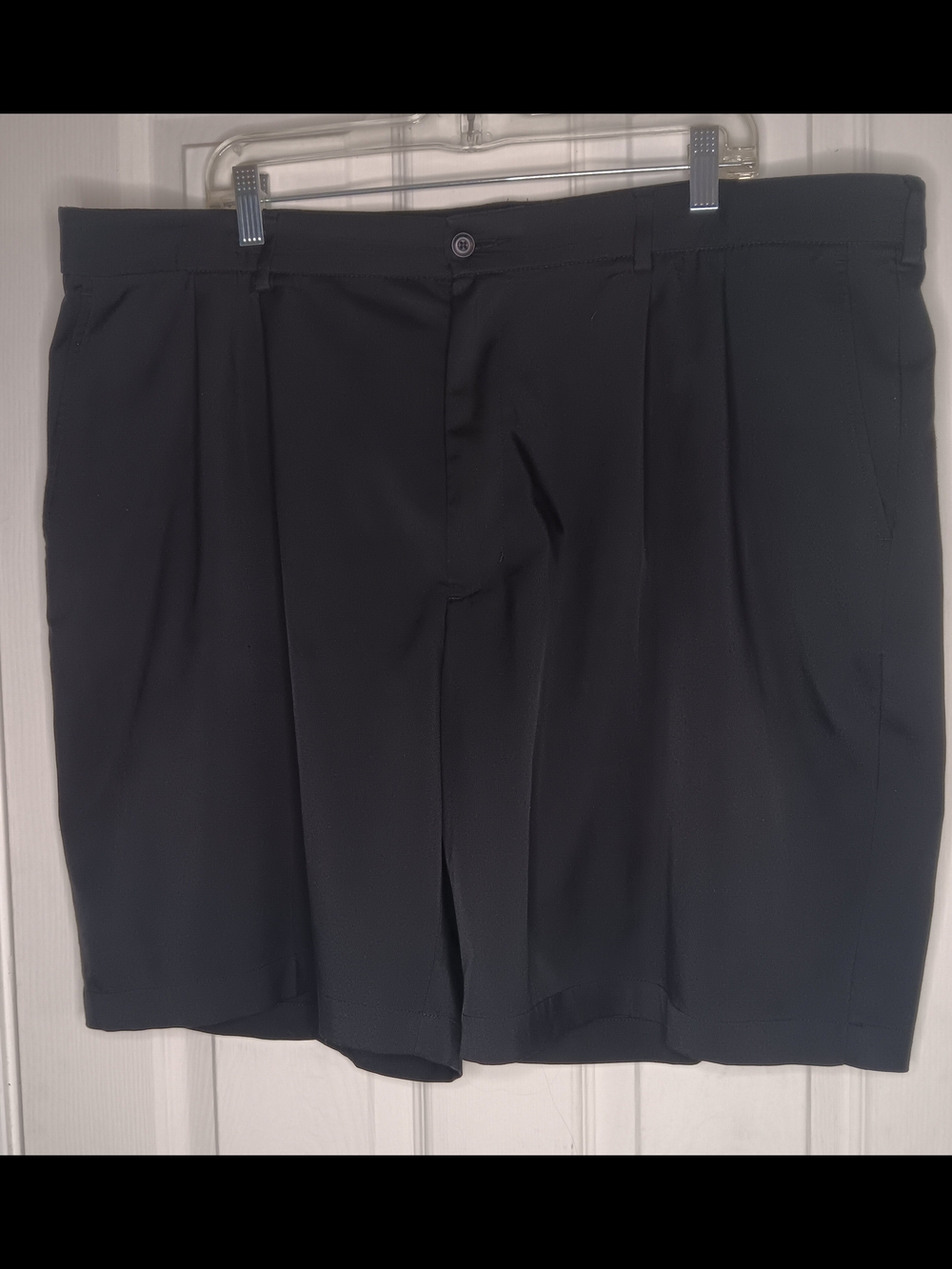 Men's ProTour Black Pleated Shorts 42